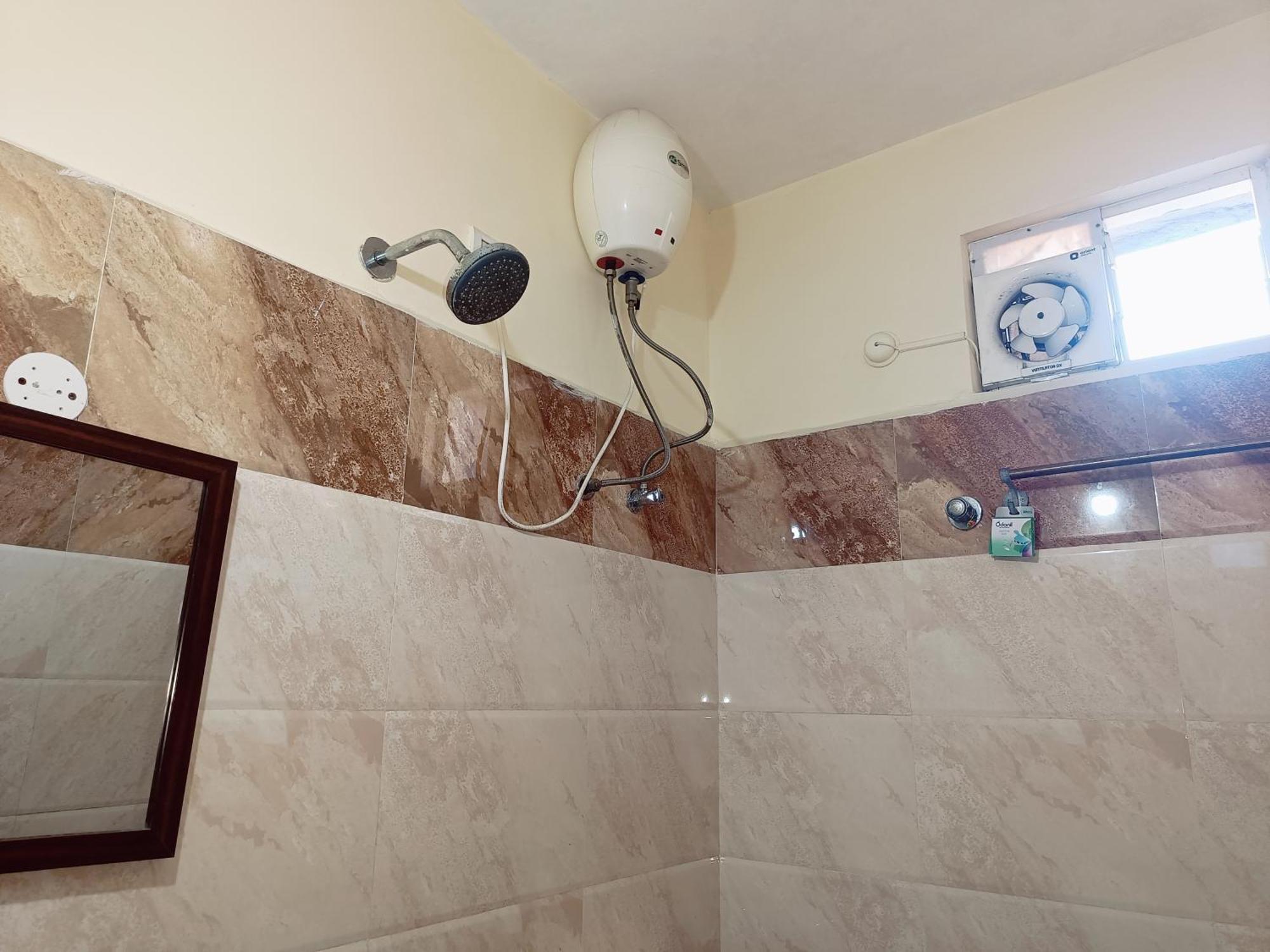 Tree Hotel-near Vfs Global And Ramee Mall 2* Chennai